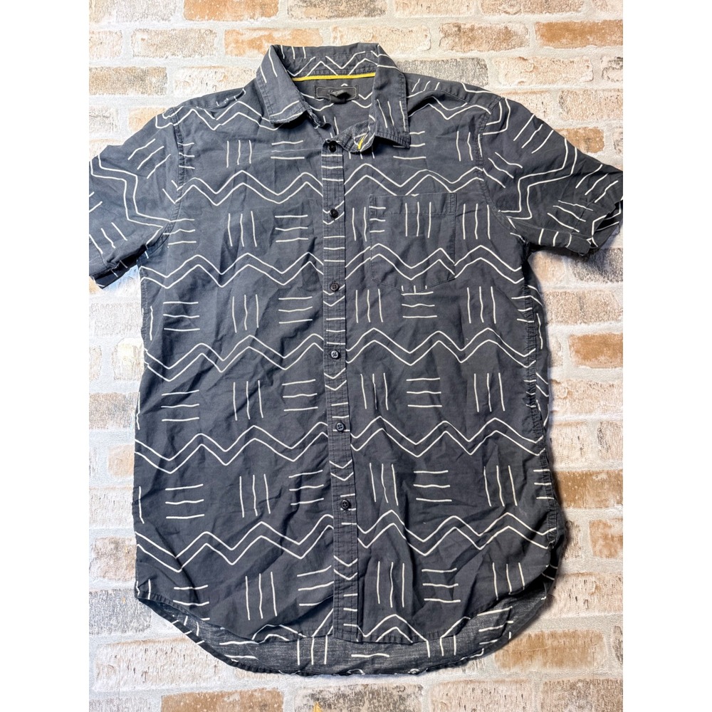 21 Men Mens Medium Short Sleeve Button Down Shirt Tribal Geometric Print Grey